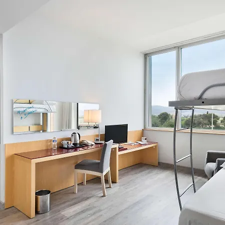 Hotel Innside By Melia Barcelona Aeropuerto 4*