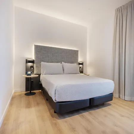 Innside By Melia Barcelona Aeropuerto 4*