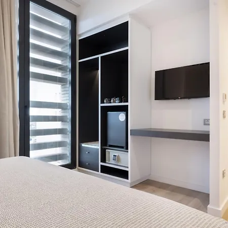 Innside By Melia Barcelona Aeropuerto 4*