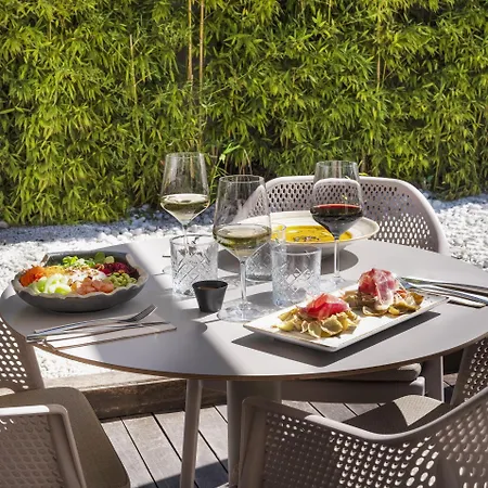 Innside By Melia Barcelona Aeropuerto 4*