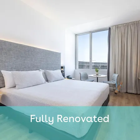 Hotel Innside By Melia Barcelona Aeropuerto 4*
